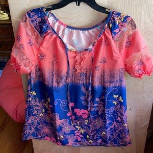 Summer shirt never worn